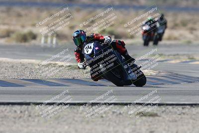 media/Oct-05-2025-CVMA (Sun) [[beeef4f201]]/Race 2-Supersport Middleweight/